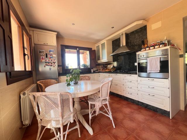 Chalet 3 dormitorios 180 m2