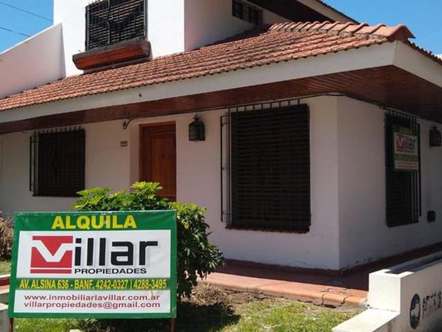 Chalet 3 Dormitorios. Excelente zona. Banfield E