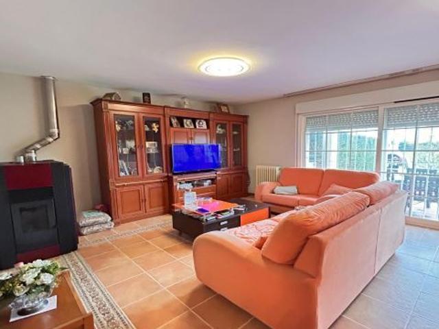 CHALET 3 HABITACIONES. GRIJOTA