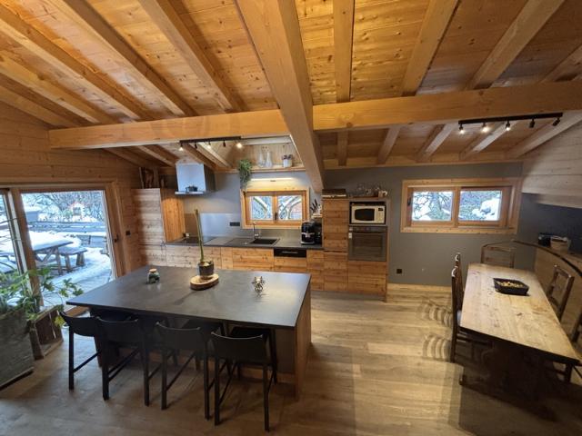 CHALET 173m2 sur TERRAIN de 1064m2