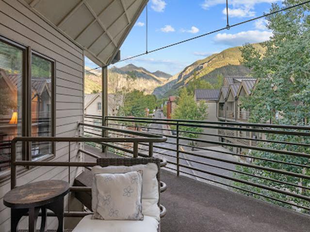 Chalet with terrace