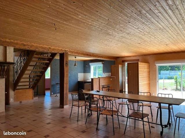 Chalet 7 pièces 149 m²
