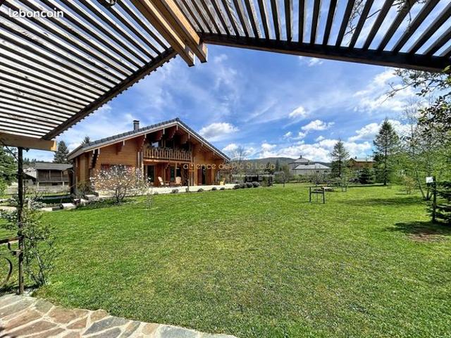 Chalet 4 pièces 139 m²