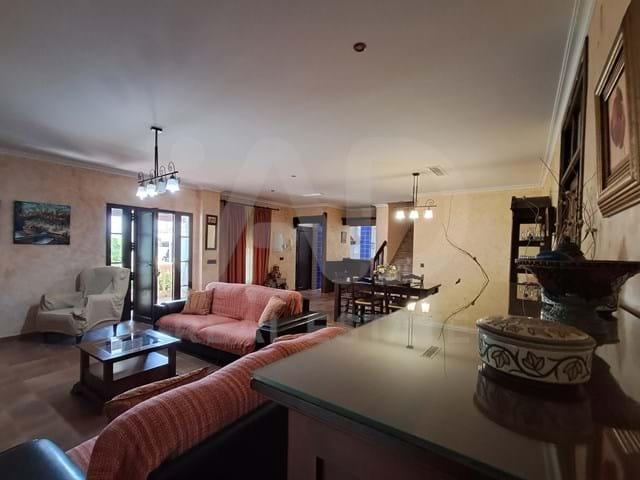 Chalet 5 dormitorios 225 m2