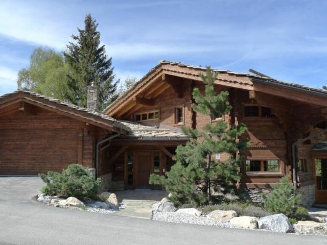 Chalet 6.5 pièces à Crans Montana