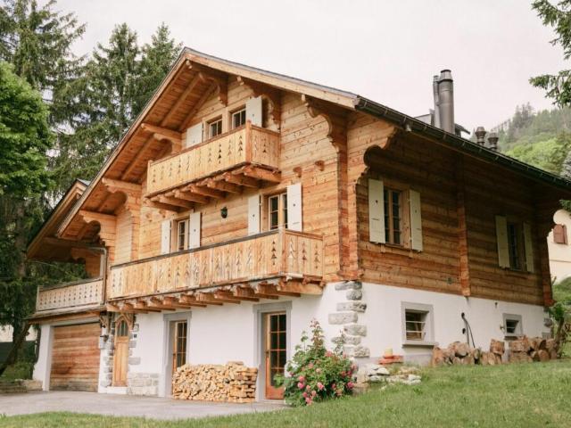 Chalet 6.5 pièces à Crans Montana