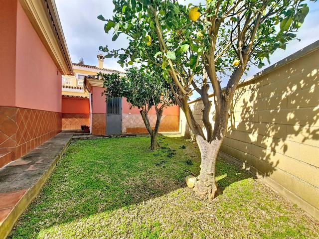 Chalet 6 dormitorios 184 m2 207m² Algeciras