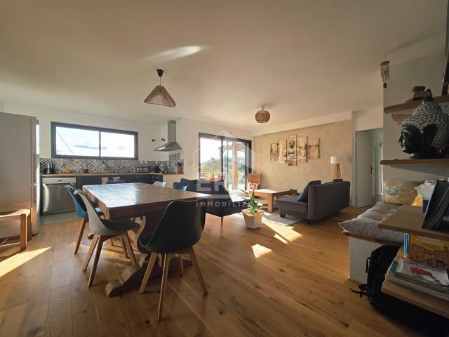 Maison 6 pièces 110 m2 Terrain 1 177 m2 Vue Pyrénées