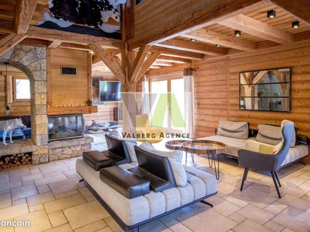 Chalet 6 pièces 204 m²