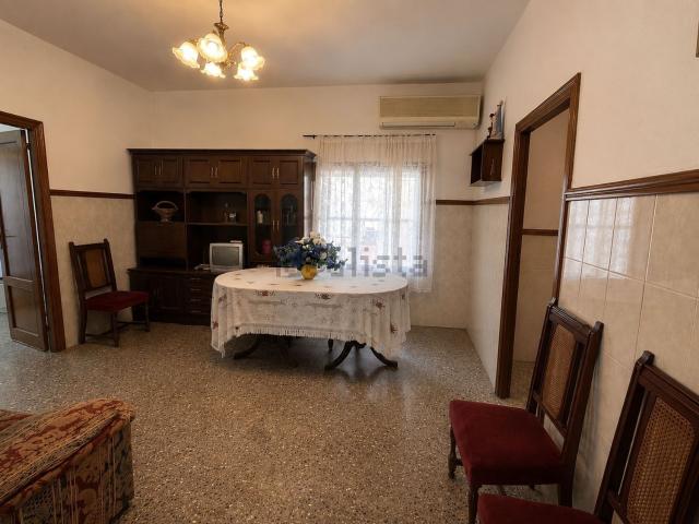 Chalet, Cox