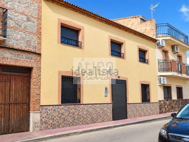 Chalet, Cozar