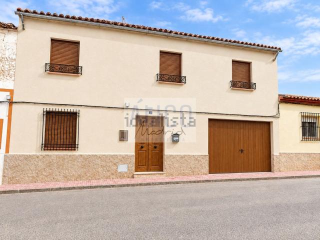 Chalet, Cozar