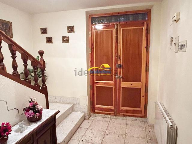 Chalet, Cozar