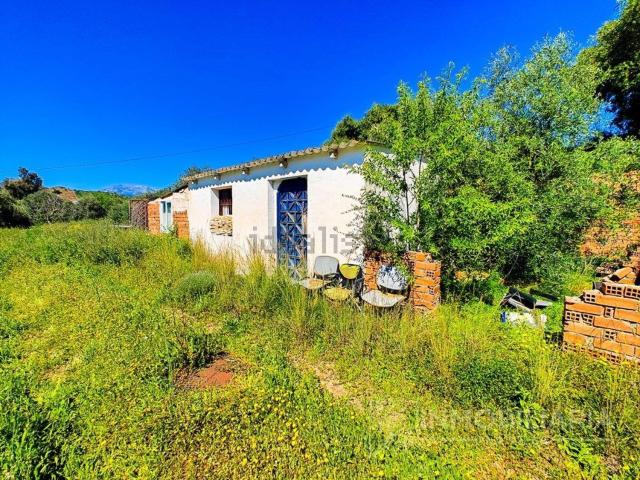 Chalet, Coin