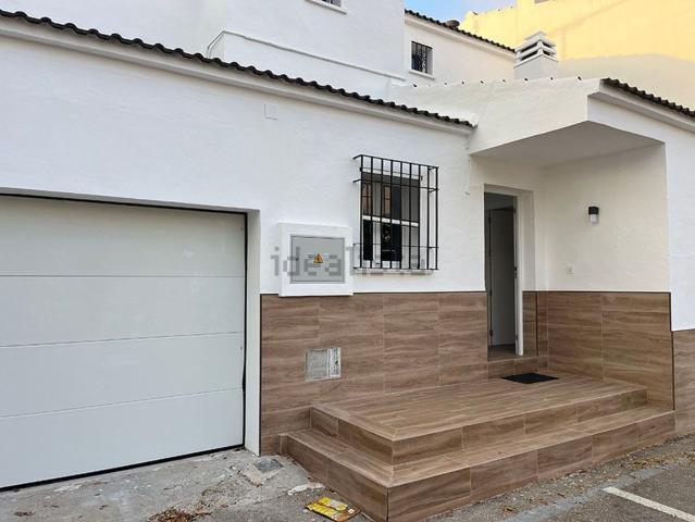 Chalet, Coin