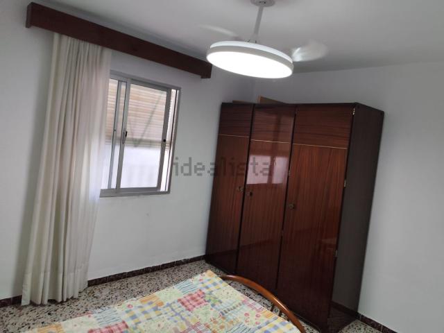 Chalet, Coin