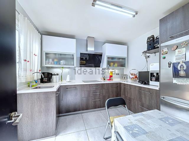 Chalet, Coin