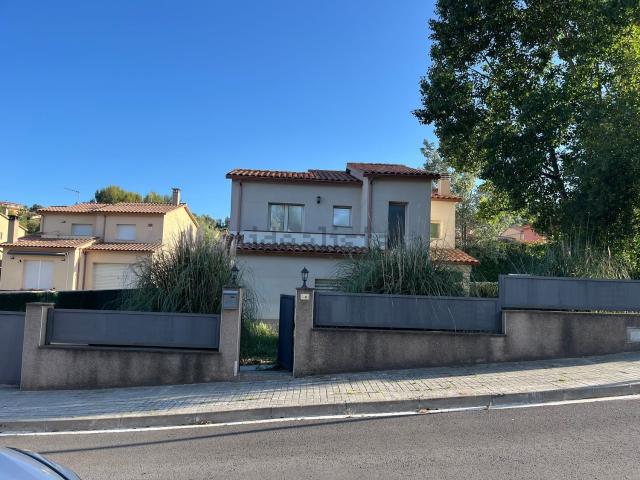 Chalet, Collbató
