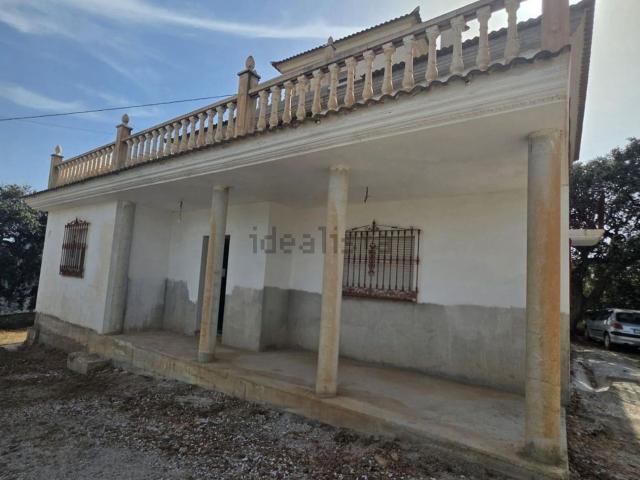 Chalet, Comares