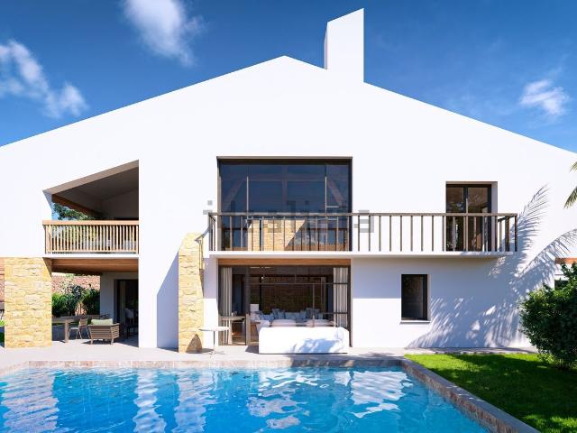Chalet, Comillas