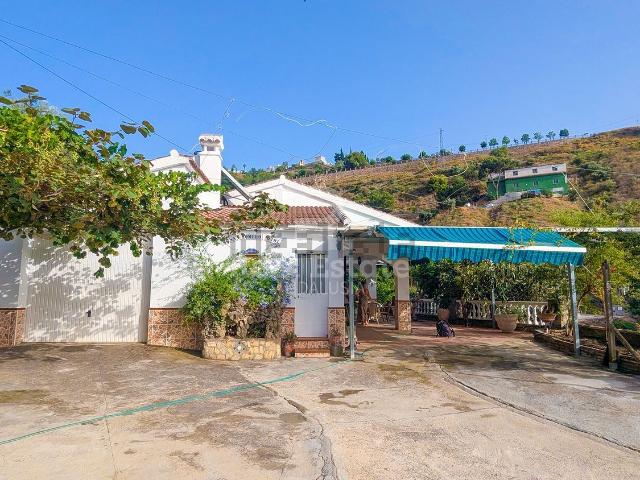 Chalet, Competa