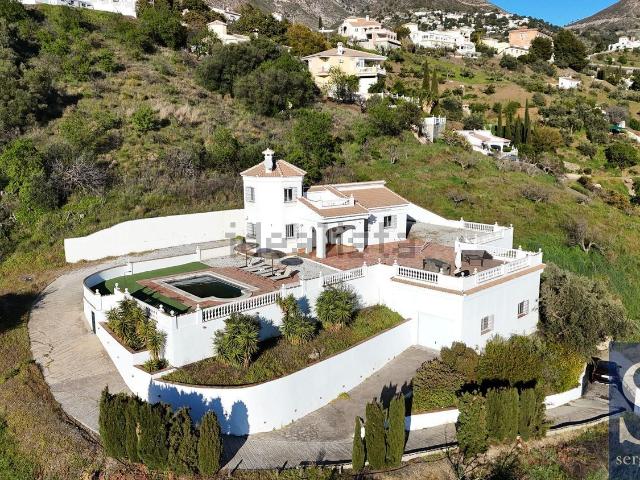Chalet, Competa