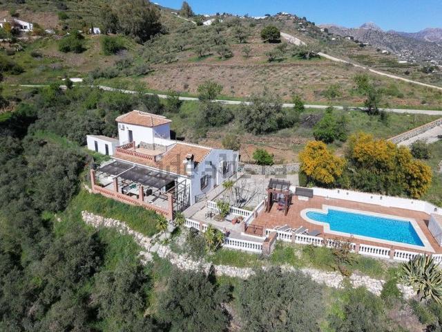Chalet, Competa