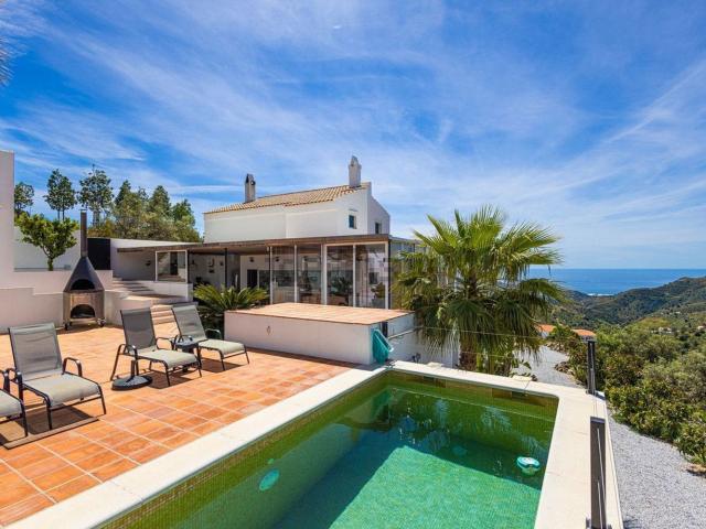 Chalet, Competa