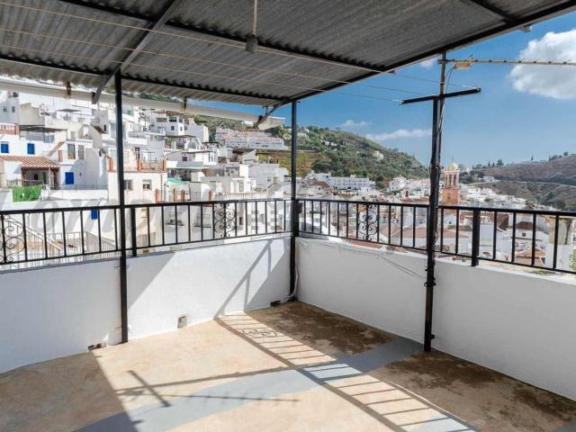 Chalet, Competa