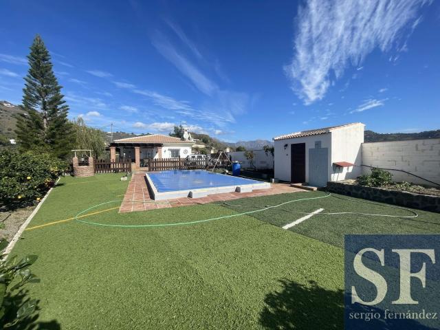 Chalet, Competa