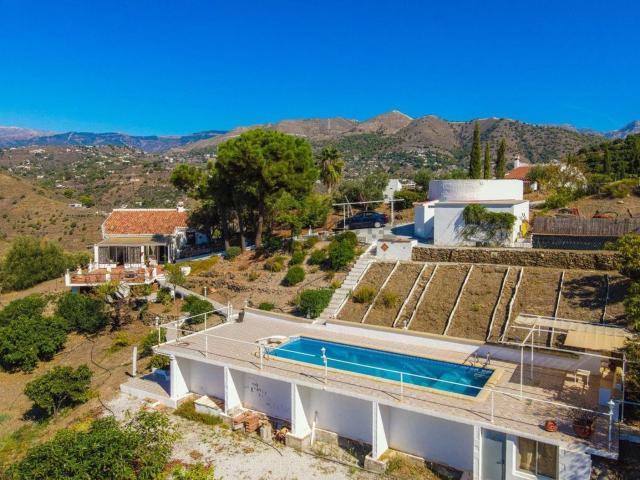 Chalet, Competa