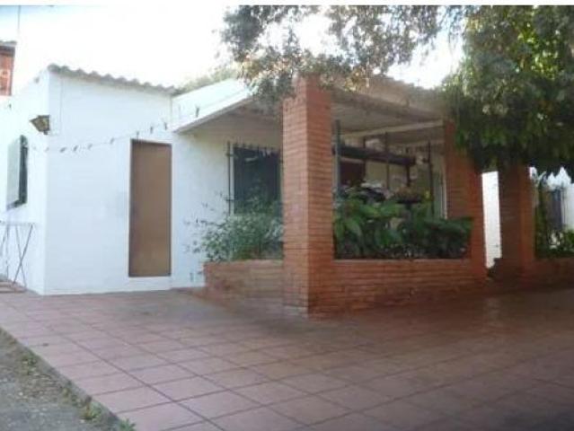 Chalet con apartamento independiente en venta en Encinares de Alcolea Córdoba