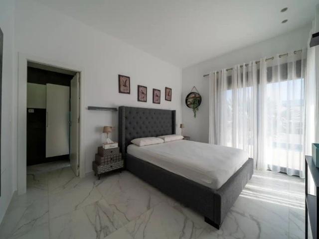 Chalet con balcón en alquiler en Calle Toledo
