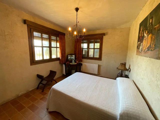 Chalet con balcón en alquiler en Moratalla