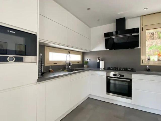 Chalet con balcón en alquiler en Passeiġ del Marġallȯ 9
