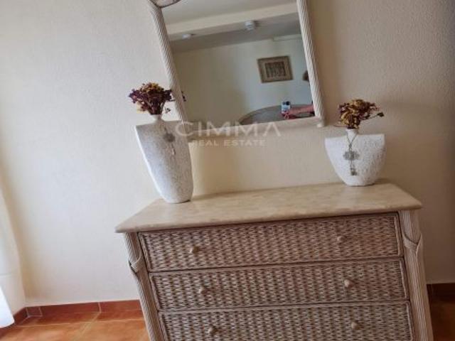 Chalet con dos apartamentos individuales y licencia turística en Montiboli, Villajoyosa
