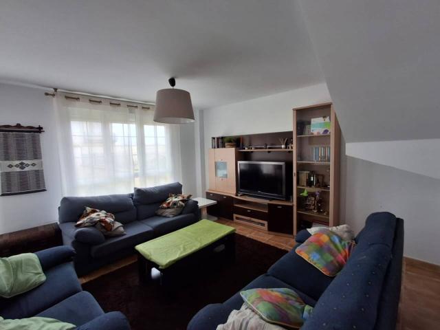 CHALET CON GARAJE EN VENTA EN VILLARCAYO