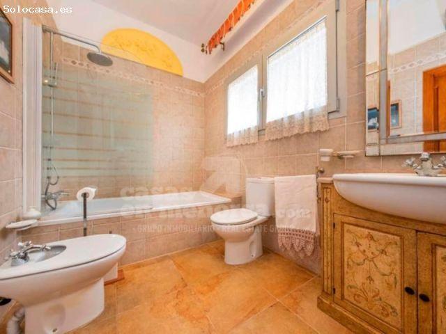 Chalet con licencia más solar en Binibeca