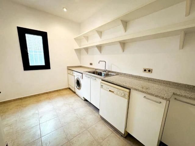 Chalet con piscina en alquiler en Carrer dels Capitans de Mar