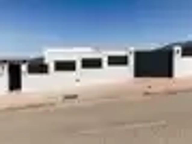 Chalet con piscina en alquiler en Loma de Las Vacas 2
