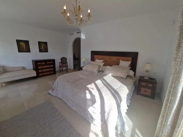 Chalet con piscina en alquiler en La Alquería