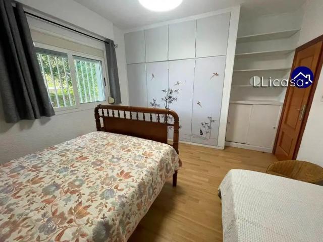 Chalet con piscina en alquiler en REINO DE VALENCIA