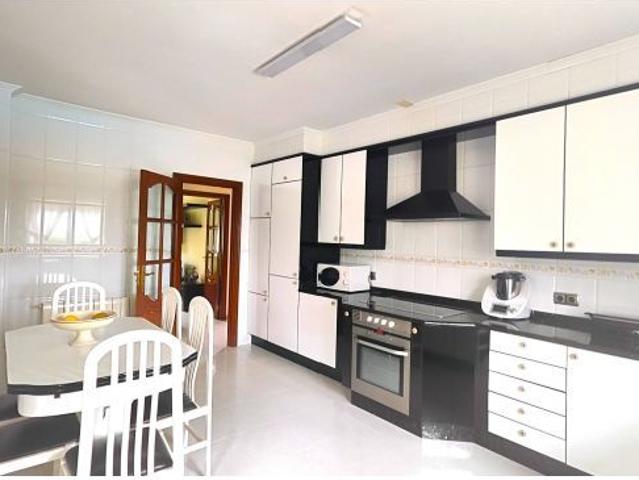 Chalet con piscina en Aríns