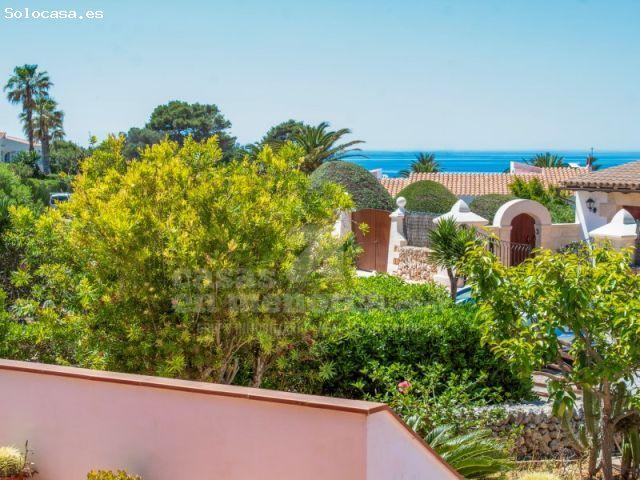 Chalet con piscina en Binibeca Nou