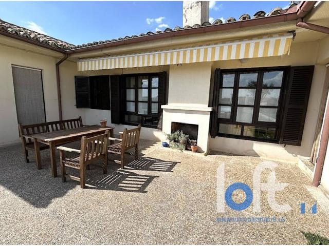 Chalet con piscina en Moraleja del vino