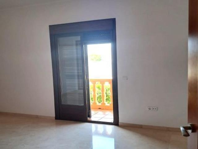 CHALET CON PISCINA LISTO PARA ENTRAR A VIVIR