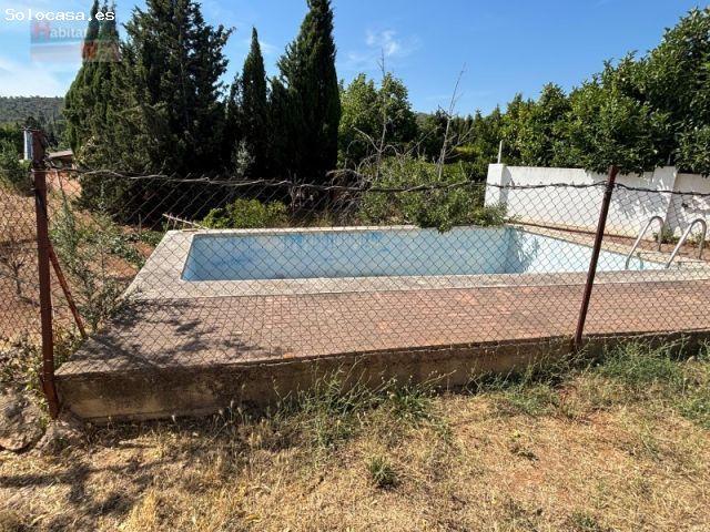 Chalet con piscina y terreno de 1258 m2