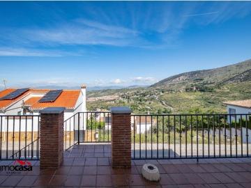 CHALET CON PISCINA Y VISTAS PANORÁMICAS