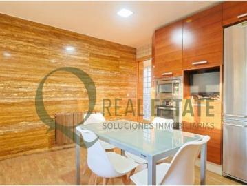 Chalet con piscina y parcela en Las Paulinas Mutxamel, junto British School y cerca de Playa San J