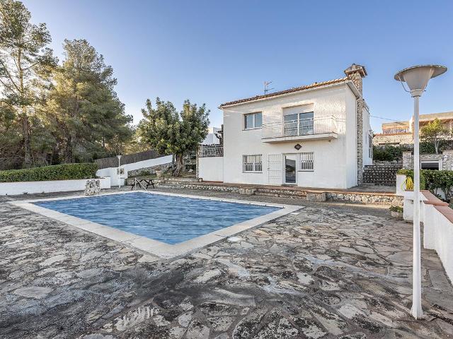 Chalet con pista de tenis y piscina 523m² Sant Pere de Ribes